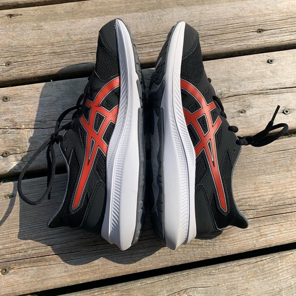 ASICS Jolt 4 Running Shoes - Women's Size 7 - Black/Red - Picture 7 of 10